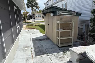 714 Horizon Ln, Melbourne Beach, FL 32951 - Photo 15