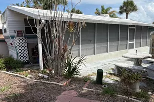 714 Horizon Ln, Melbourne Beach, FL 32951 - Photo 17