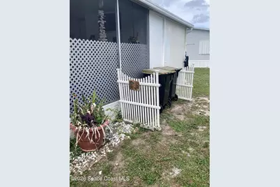 1056 Wood Court NE, Palm Bay, FL 32907 - Photo 3