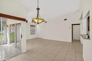 718 Pine Island Dr, Melbourne, FL 32940 - Photo 13