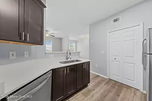 5693 Star Rush Dr, Melbourne, FL 32940 - Photo 5