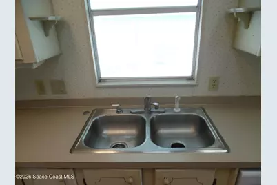 1040 E Dracena Drive E #P28, Micco, FL 32976 - Photo 27