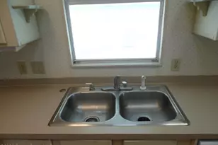 1040 E Dracena Dr E, Micco, FL 32976 - Photo 27