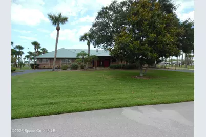1040 E Dracena Drive E #P28, Micco, FL 32976 - Photo 15