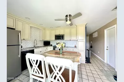 1823 Red Bud Circle NW, Palm Bay, FL 32907 - Photo 7