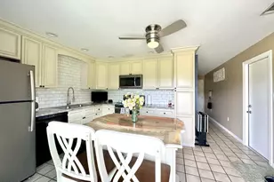 1823 Red Bud Cir NW, Palm Bay, FL 32907 - Photo 7