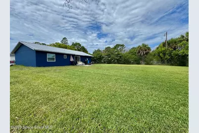 1823 Red Bud Circle NW, Palm Bay, FL 32907 - Photo 15