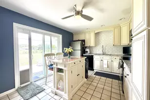 1823 Red Bud Cir NW, Palm Bay, FL 32907 - Photo 9