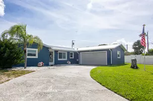 1592 Coral St, Merritt Island, FL 32952 - Photo 3