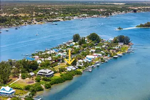 25 Vip Is, Grant-Valkaria, FL 32949 - Photo 3