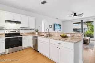 1541 Gardenton St NW, Palm Bay, FL 32907 - Photo 9