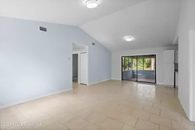 428 Santo Domingo Avenue SW, Palm Bay, FL 32908 - Photo 5