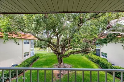 16 Vista Palm Lane #204, Vero Beach, FL 32962 - Photo 3