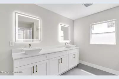 8575 100th Avenue, Vero Beach, FL 32967 - Photo 13