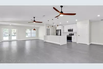 8575 100th Avenue, Vero Beach, FL 32967 - Photo 3