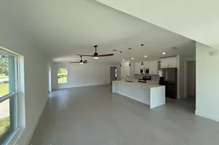 8815 100th Ct, Vero Beach, FL 32967 - Photo 3