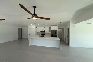 8815 100th Ct, Vero Beach, FL 32967 - Photo 7