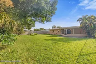 1812 Oakwood Dr, Melbourne, FL 32935 - Photo 11