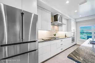 379 Hiawatha Way, Melbourne Beach, FL 32951 - Photo 3