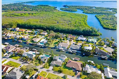 379 Hiawatha Way, Melbourne Beach, FL 32951 - Photo 55