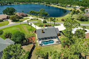 3789 Peacock Dr, Melbourne, FL 32904 - Photo 3