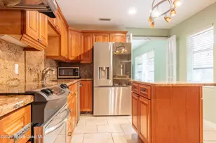 544 S Wildwood Ln, Melbourne, FL 32904 - Photo 15