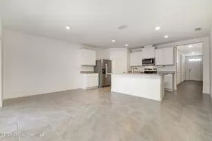 6714 Topaz Dr, Grant-Valkaria, FL 32949 - Photo 5