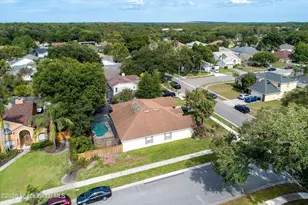 8843 Reservation Dr, Orlando, FL 32829 - Photo 11