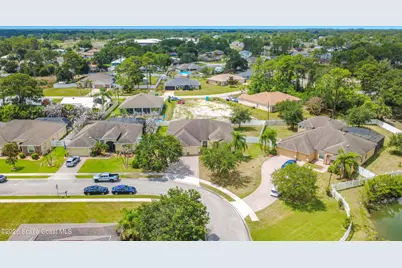 208 Grouper Circle SE, Palm Bay, FL 32909 - Photo 61