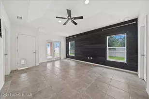 963 Musgrass Cir, West Melbourne, FL 32904 - Photo 17
