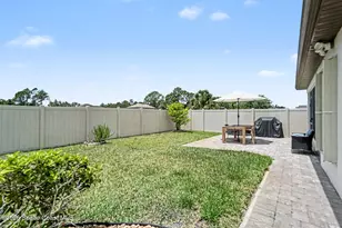 970 Dillard Dr SE, Palm Bay, FL 32909 - Photo 27