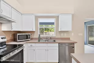 2759 Somerset Ave SE, Palm Bay, FL 32909 - Photo 9