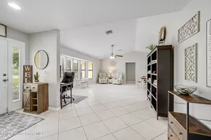 4500 Hunters Run Cir, Grant-Valkaria, FL 32949 - Photo 11
