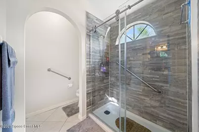 7749 Greenboro Drive, Melbourne, FL 32904 - Photo 21
