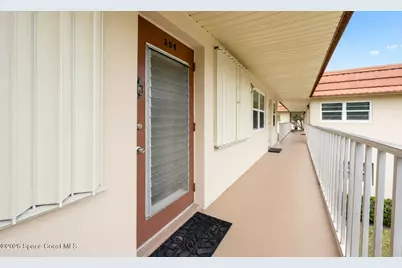 25 Vista Gardens Trail #204, Vero Beach, FL 32962 - Photo 3