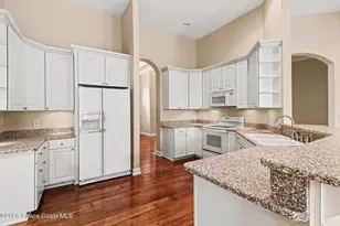 3863 Peacock Dr, Melbourne, FL 32904 - Photo 11
