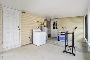 2612 Carol Dr, Melbourne, FL 32935 - Photo 23