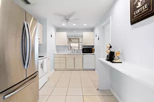 2612 Carol Dr, Melbourne, FL 32935 - Photo 7