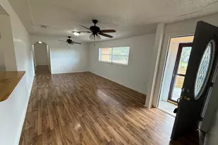 5425 Country Ln, Merritt Island, FL 32953 - Photo 3