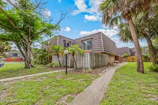 2715 Vista Oaks Cir NE, Palm Bay, FL 32905 - Photo 1