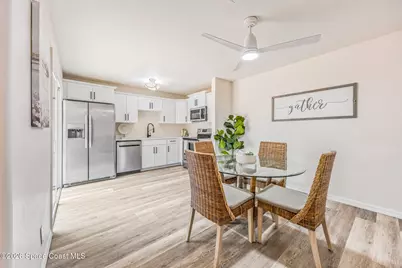2715 Vista Oaks Circle NE, Palm Bay, FL 32905 - Photo 11