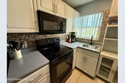 310 Johnson Avenue #310-14, Cape Canaveral, FL 32920 - Photo 5
