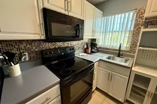 310 Johnson Ave, Cape Canaveral, FL 32920 - Photo 5
