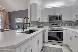 3905 Veranda Ct, Melbourne, FL 32901 - Photo 7