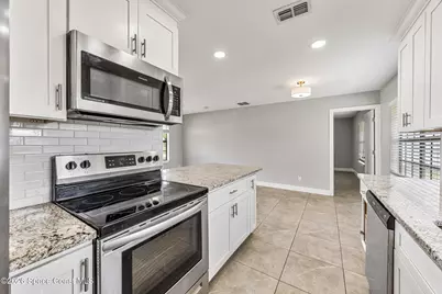 290 Brescia Street NE, Palm Bay, FL 32907 - Photo 9