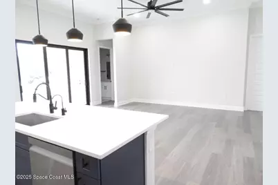8555 Henry Avenue, Melbourne, FL 32904 - Photo 11