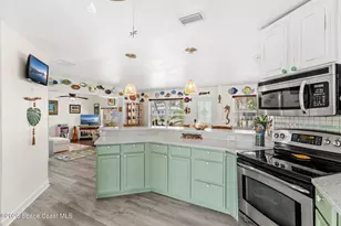 140 SE 4th St, Satellite Beach, FL 32937 - Photo 13