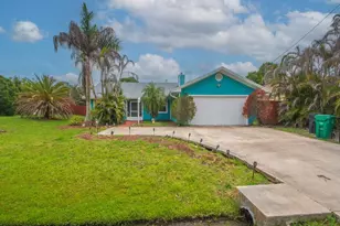 2674 SE Tiffany Ave, Port Saint Lucie, FL 34952 - Photo 1