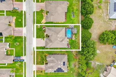 240 Grouper Circle SE, Palm Bay, FL 32909 - Photo 3