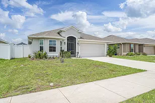 694 Moment St, Cocoa, FL 32926 - Photo 27